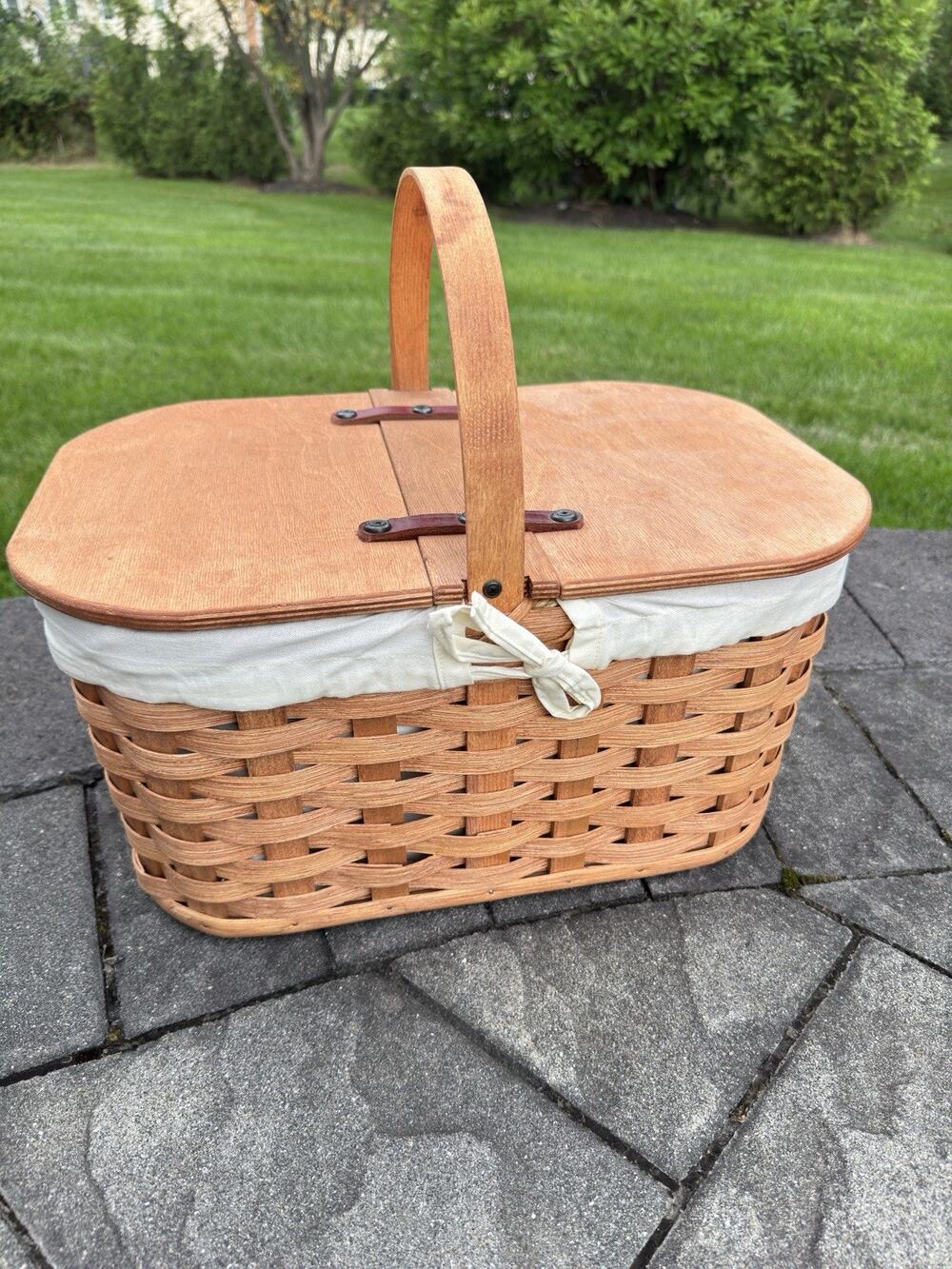 Amish Handwoven Picnic Basket Jacob & Sarah Yoder Signed Double Lid 17.5x12”